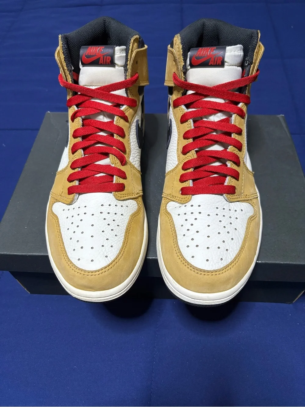 Jordan 1 Retro High OG Rookie of the Year Size 10.5